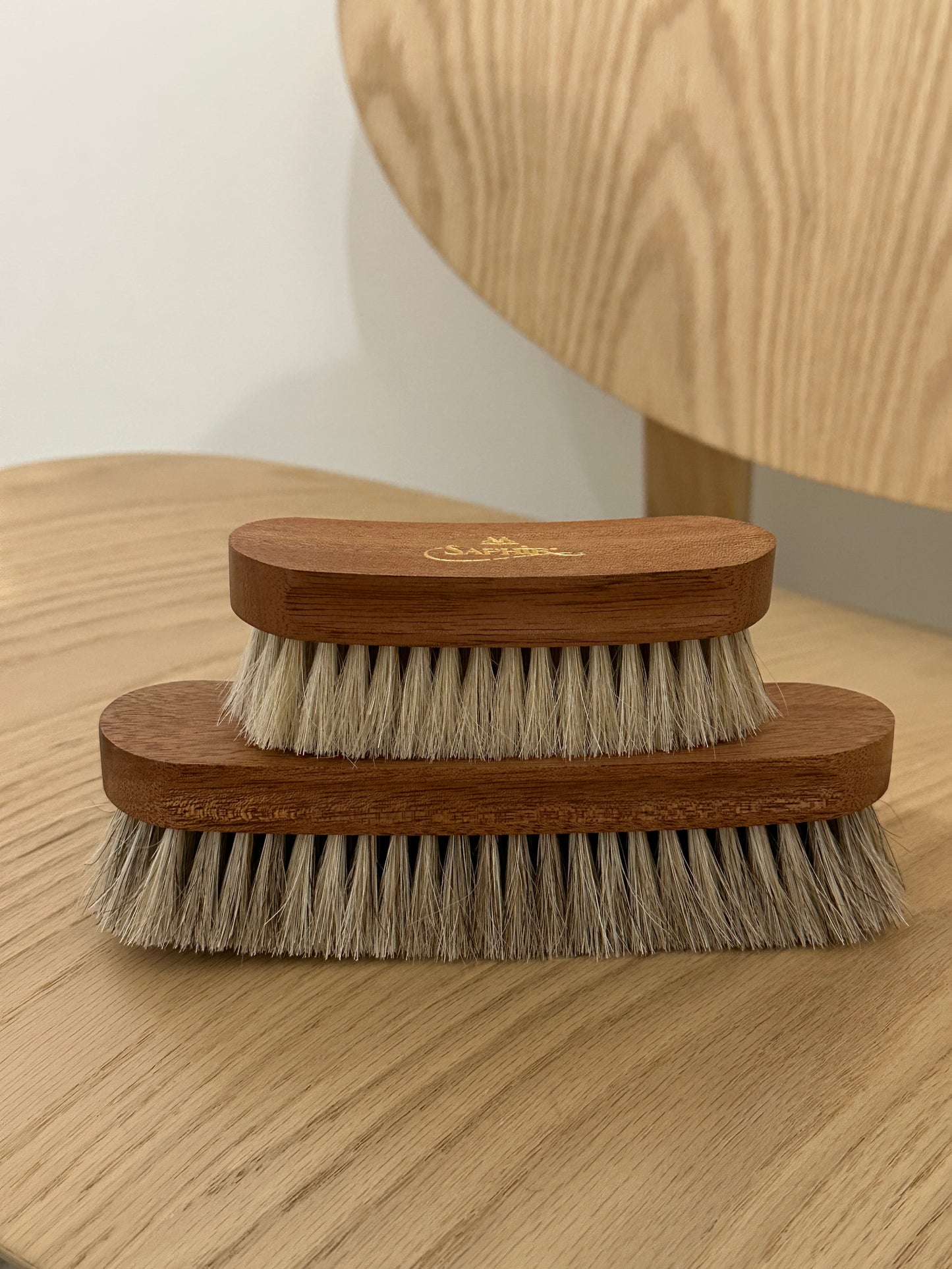 Saphir Medaille d'Or Large Luxury Horse Hair Brush