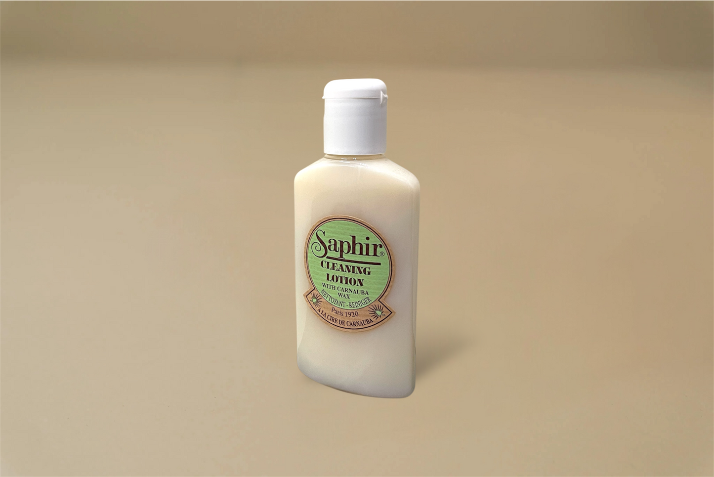 Saphir Beauté du Cuir - Cleaning lotion Carnabura Wax Cleaner - Brillaré Leather Care - 1