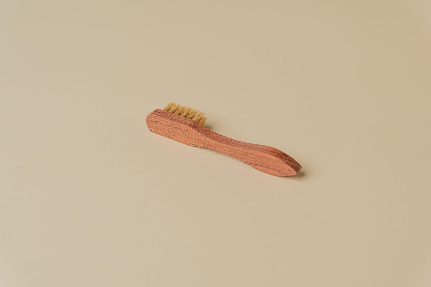 Saphir Medaille d'Or Welt Brush Small Spatula