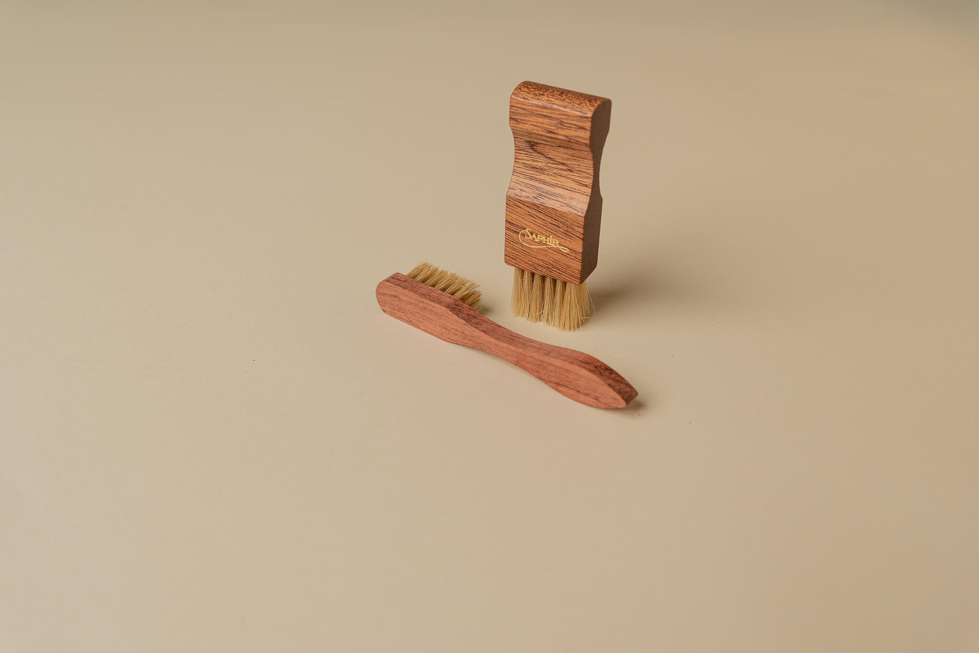 Saphir Medaille d'Or Welt Brush Small Spatula