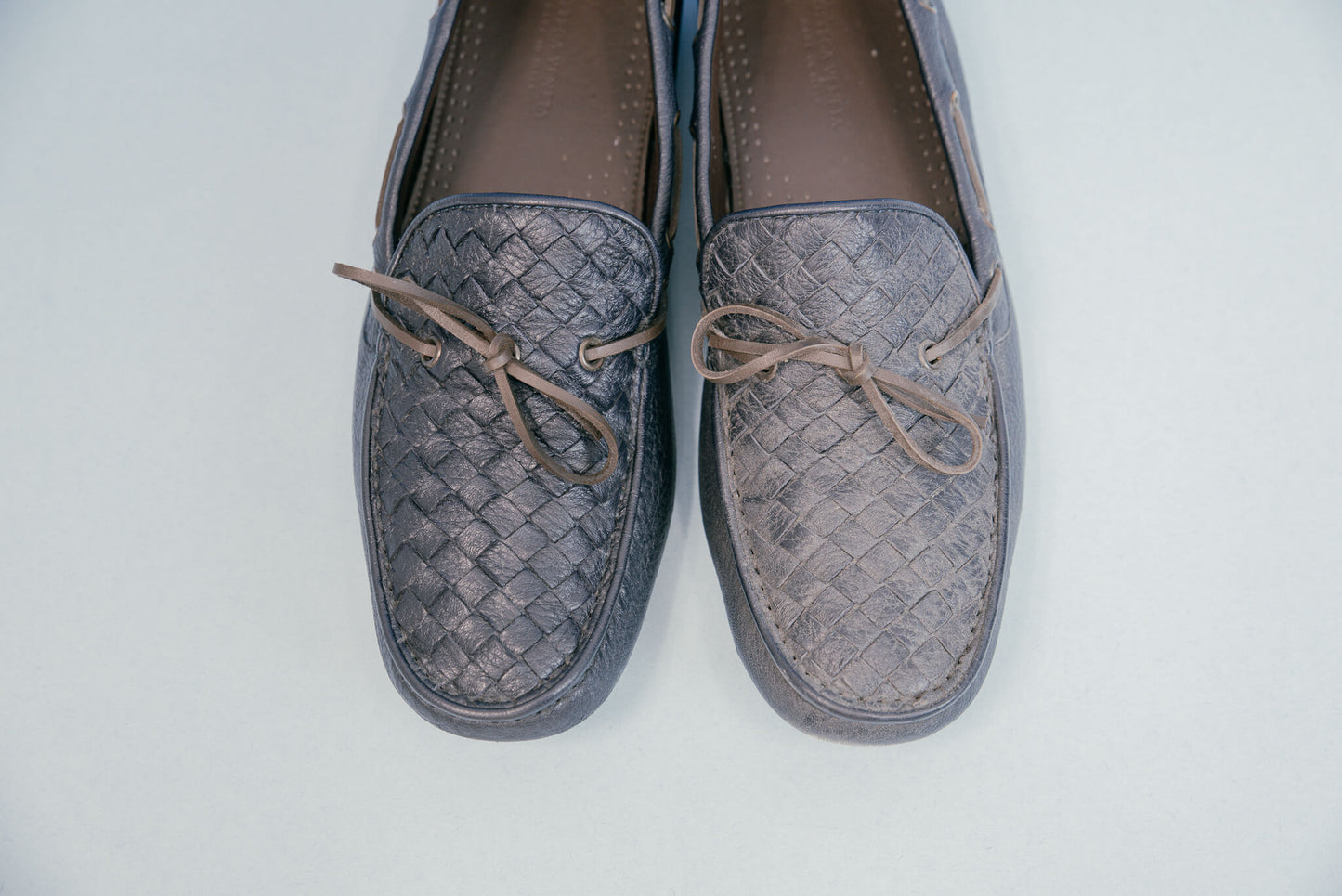 Saphir Medaille d'Or Foam Cleaner before and after with Salvatore ferragamo navy blue leather loafers one dirty and one clean before and after