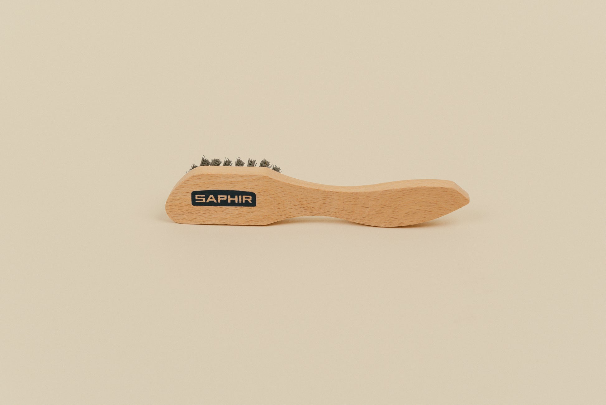 Saphir Beauté Du Cuir Brass Suede Brush 2