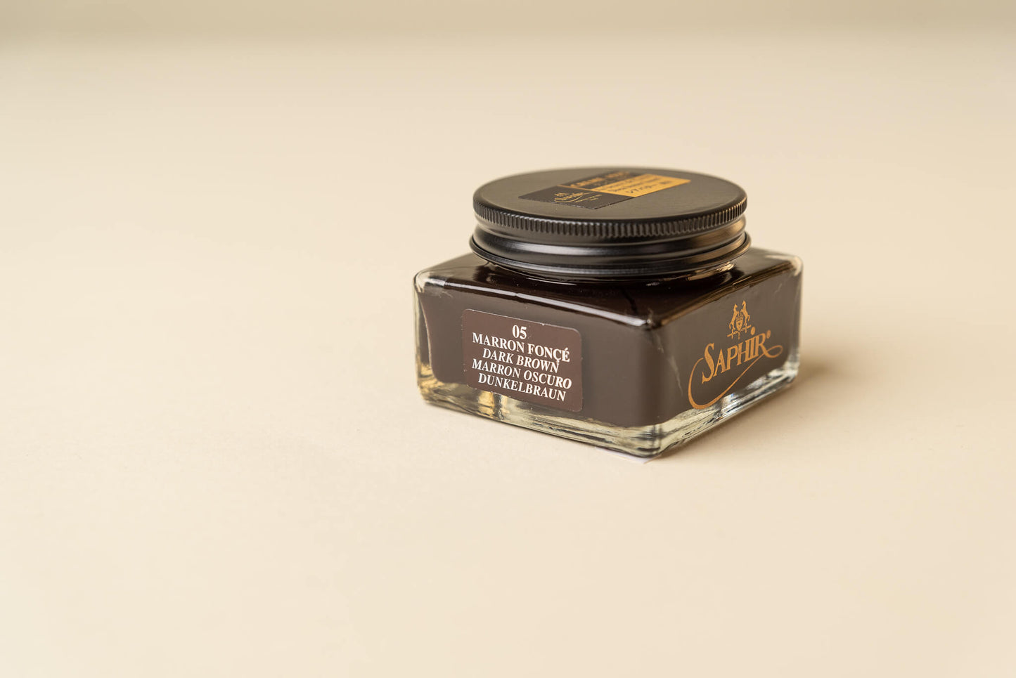 Saphir Medaille d'or Pommaider 1925 cream polish Dark brown 05