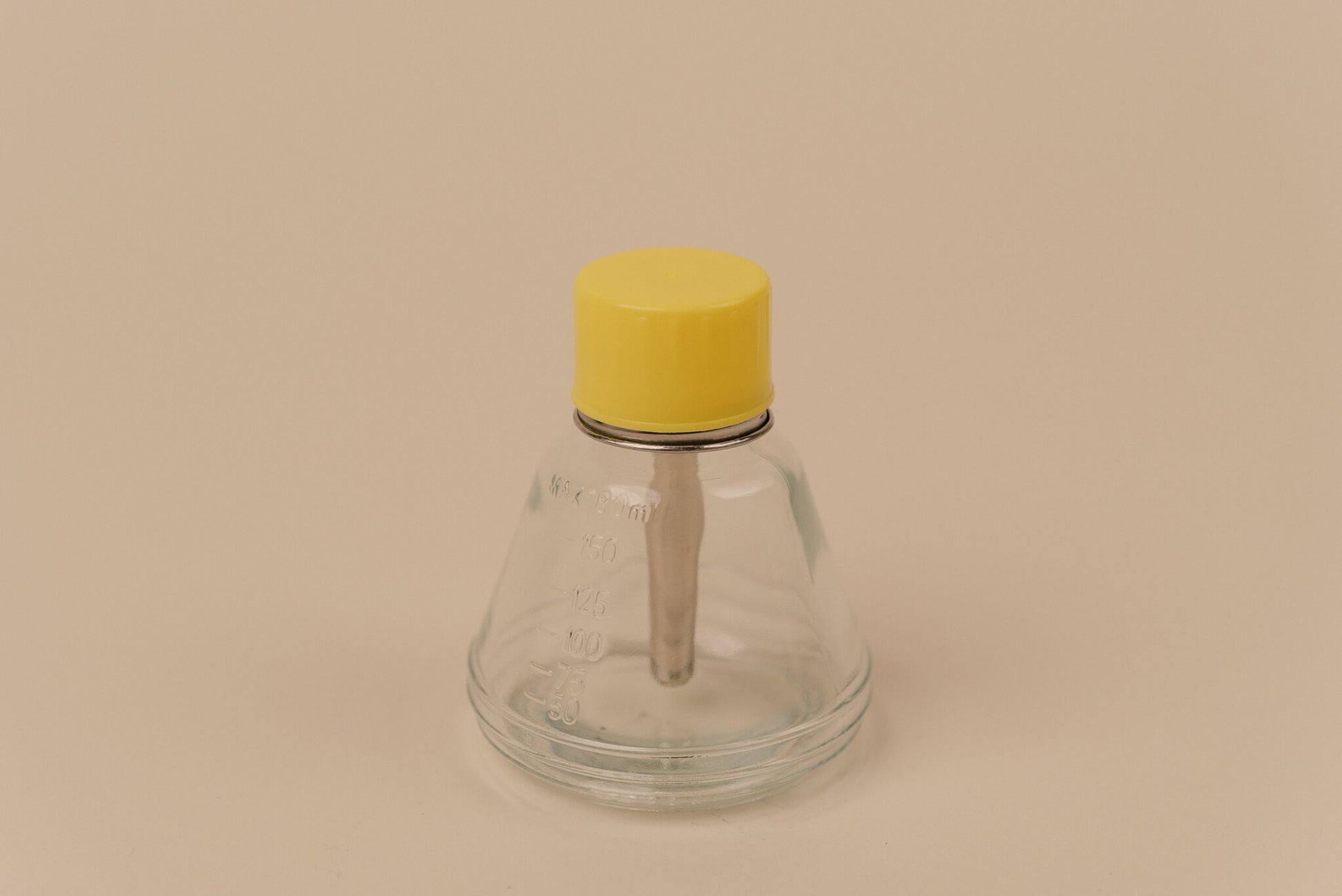 Brillaré water drop glass dispenser for polishing shoes and boots