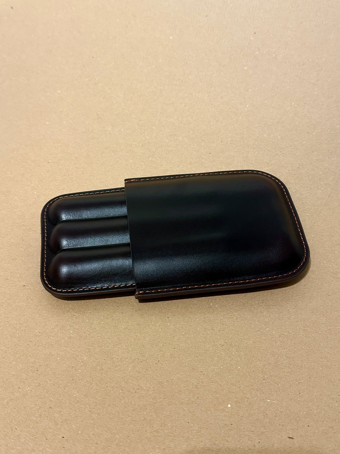 Leather Cigar Case Multiple Cigars