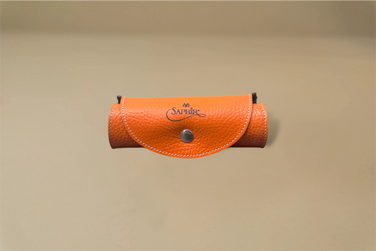 Saphir Medaille d'Or 1925 Walabi Orange Polishing Glove - Brillaré Leather Care - 1