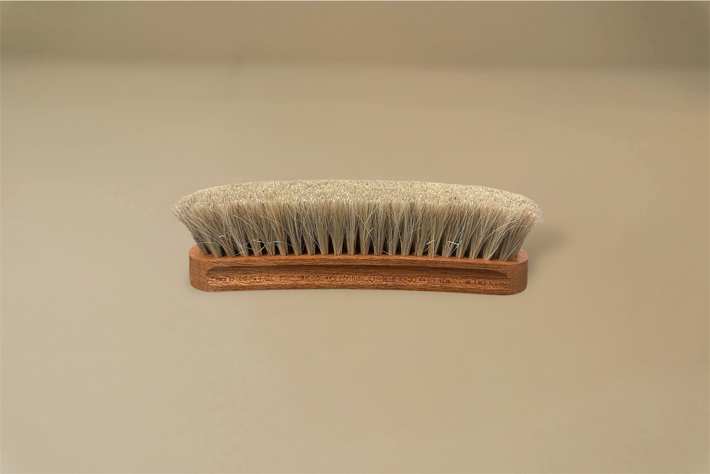 Saphir Medaille d'Or 1925 Large Luxury Horsehair Brush - Brillaré Leather Care - 2
