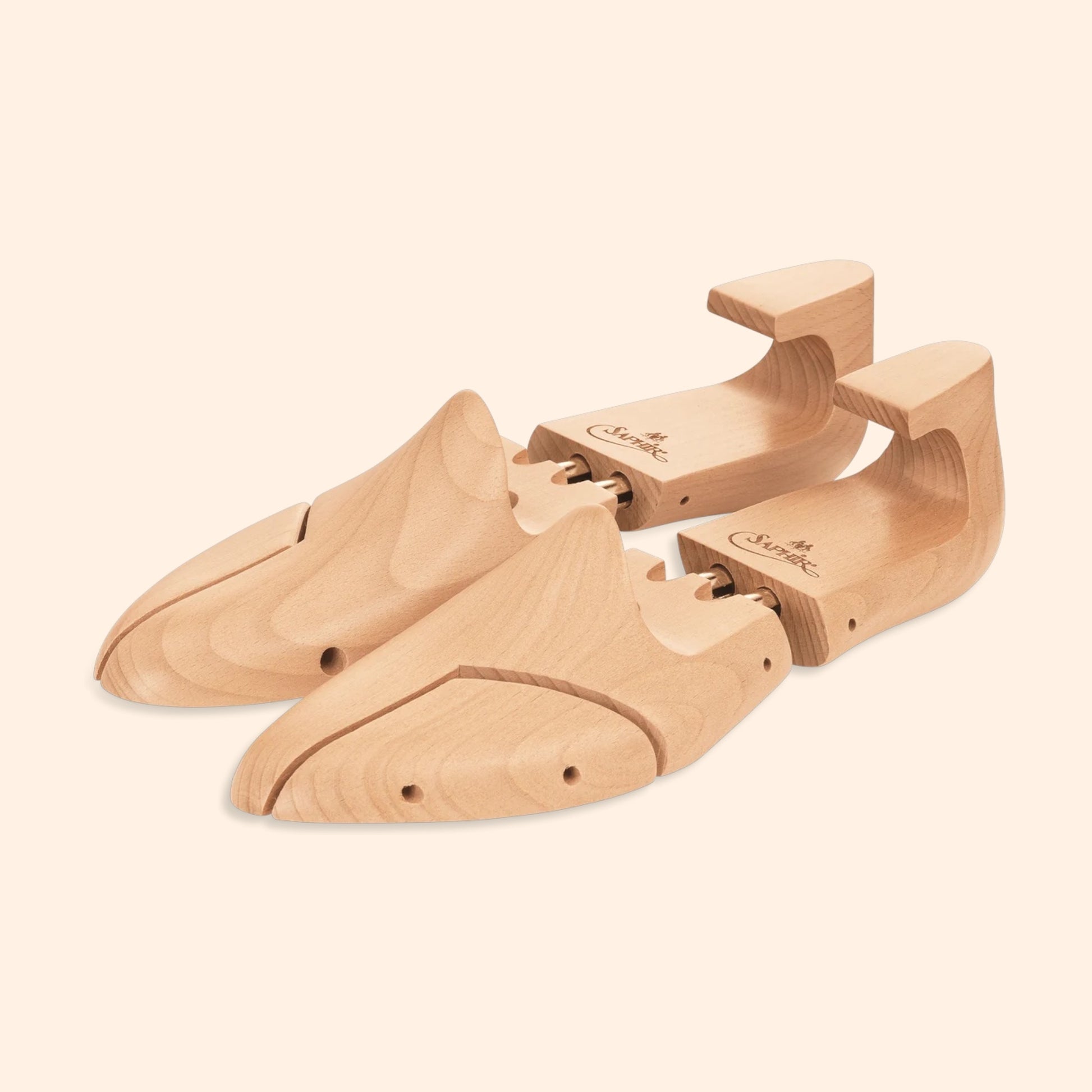 Saphir Medaille d'Or Beech Wood Luxury Shoe Trees for Oxfords and Loafers. Brillare is a Saphir reseller in Calgary, Alberta, Canada offering the best for shoe shines and polish.