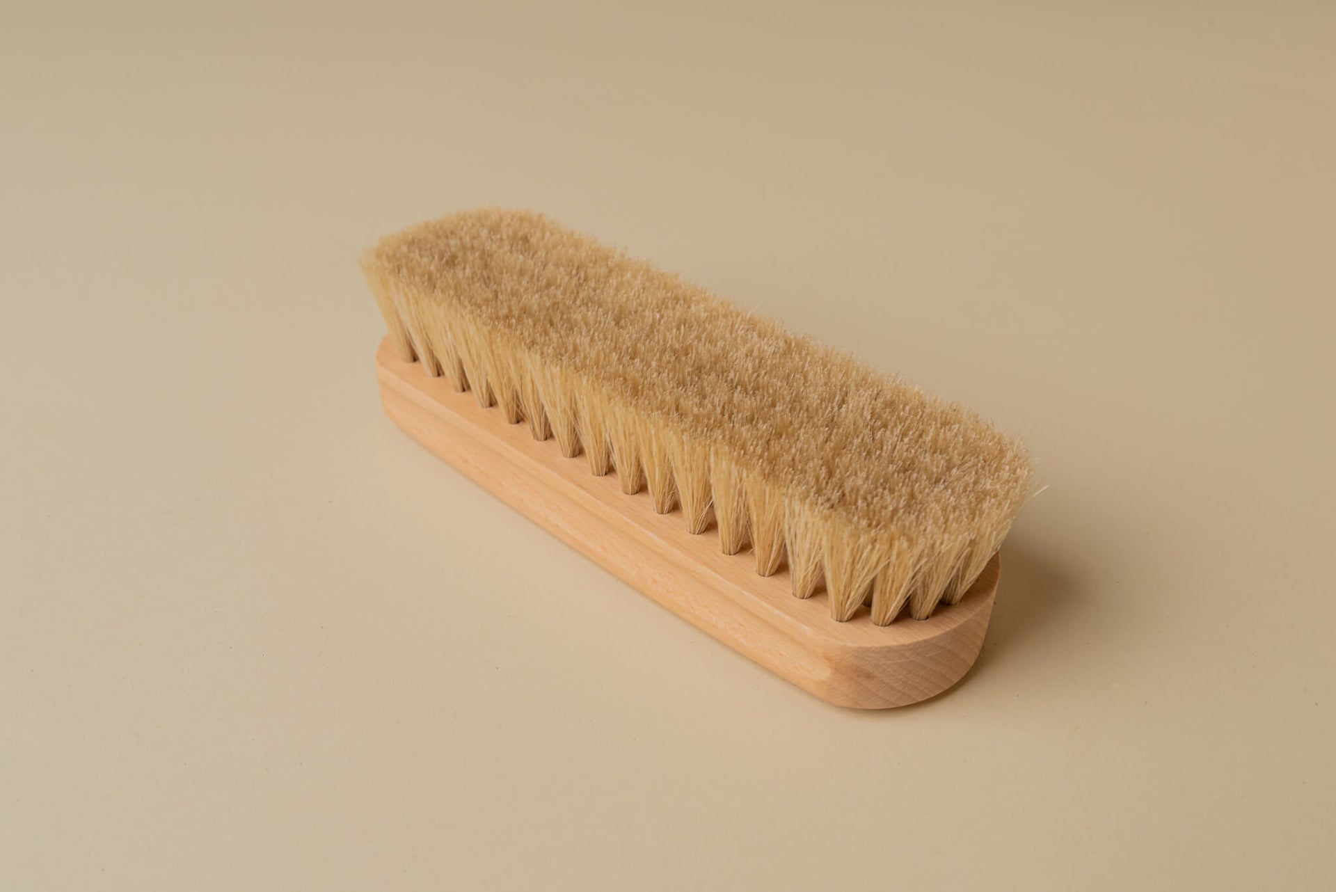 Saphir Horse Hair Brushes 18cm & 21cm Natural – Shoe Care Unlimited