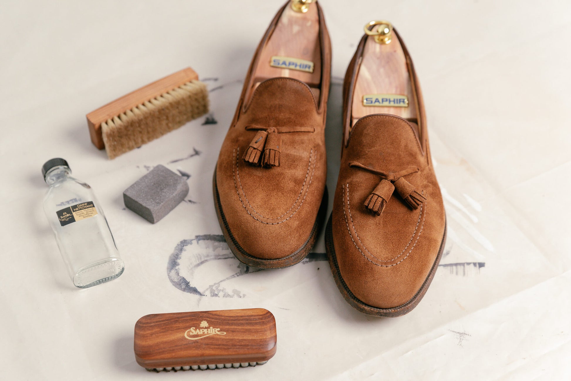 Crockett & Jones polo snuff suede cavendish loafer shown with Saphir crepe brush, omni'nettoyant suede cleaner, suede gommadin brick, and saphir MDO horsehair brush and Saphir Cedar Shoe trees