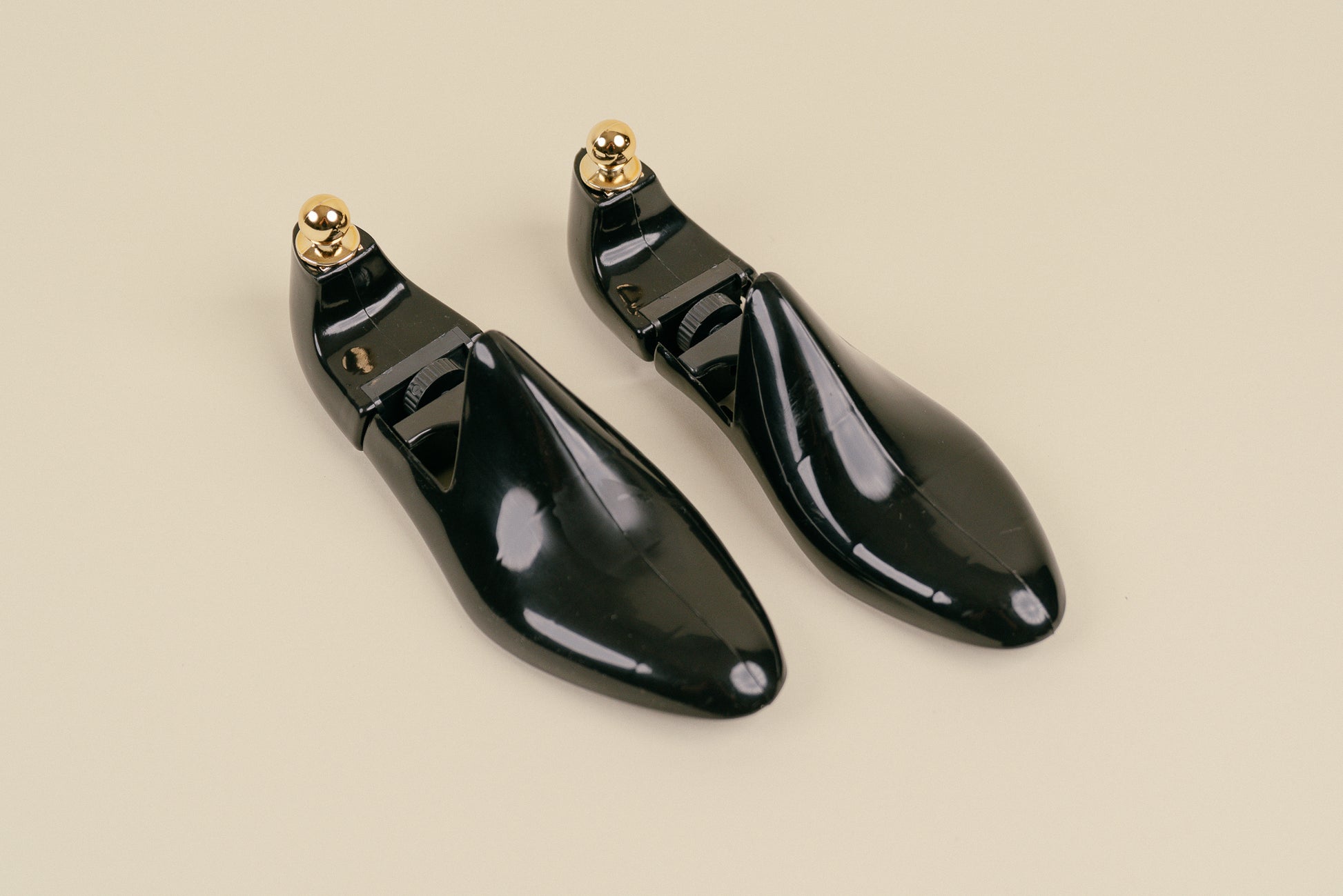 Black Plastic Full Form Shoe Trees - Main Image